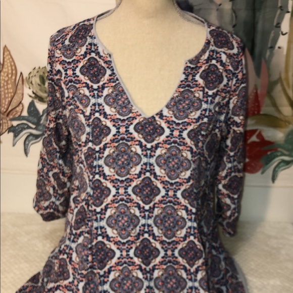 Cute Patterned Dress! - Picture 1 of 3